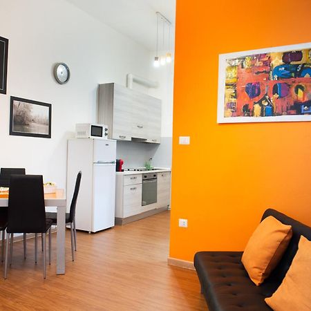Il Borgo Appartamento Clelia ปาร์มา ภายนอก รูปภาพ