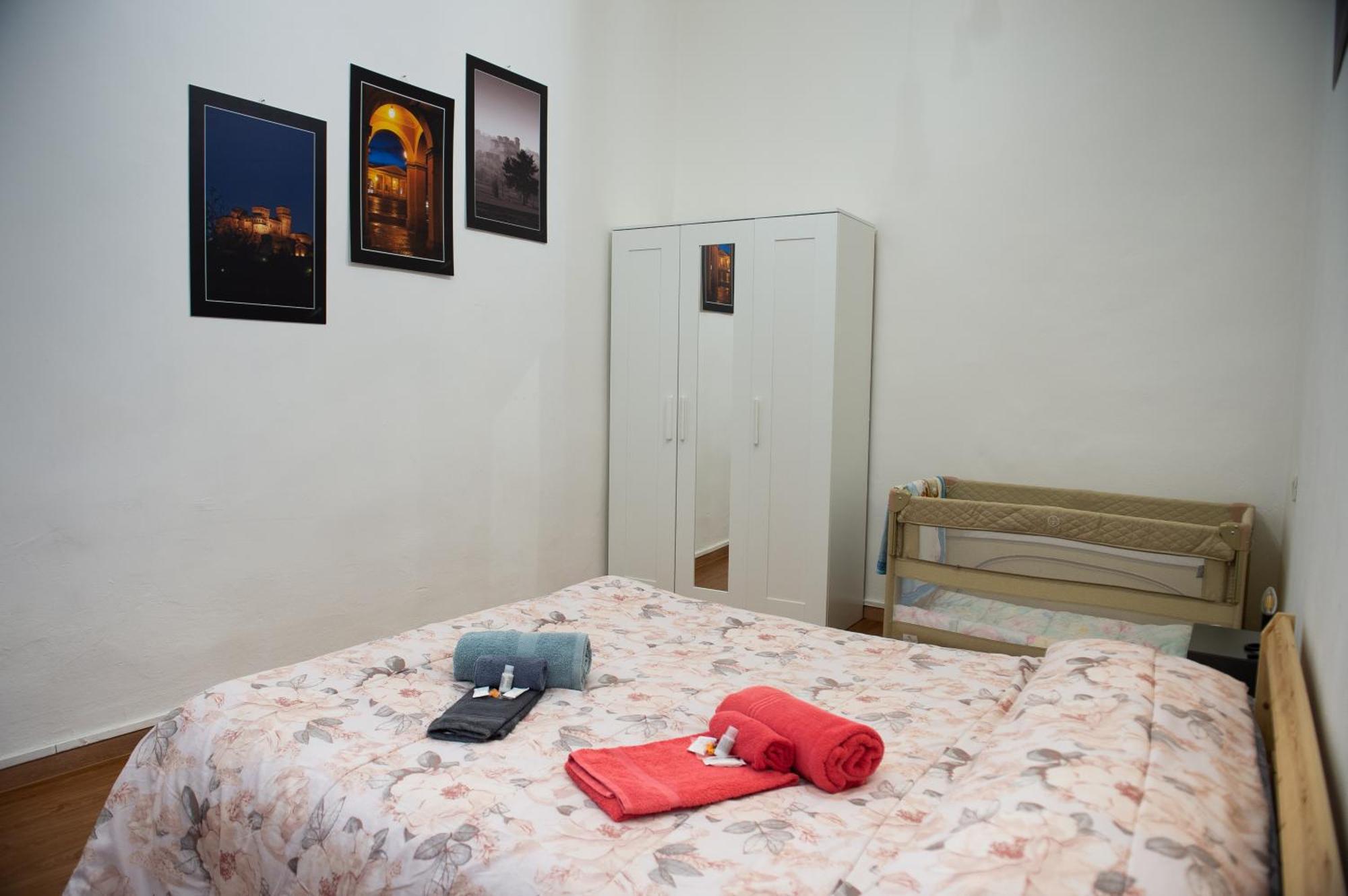 Il Borgo Appartamento Clelia ปาร์มา ภายนอก รูปภาพ
