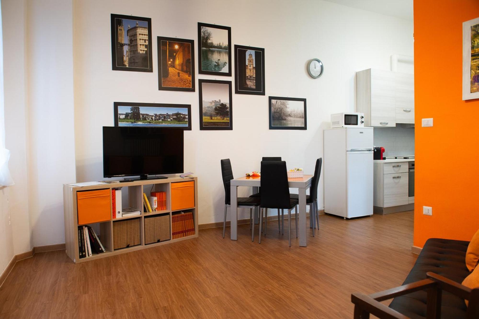 Il Borgo Appartamento Clelia ปาร์มา ภายนอก รูปภาพ