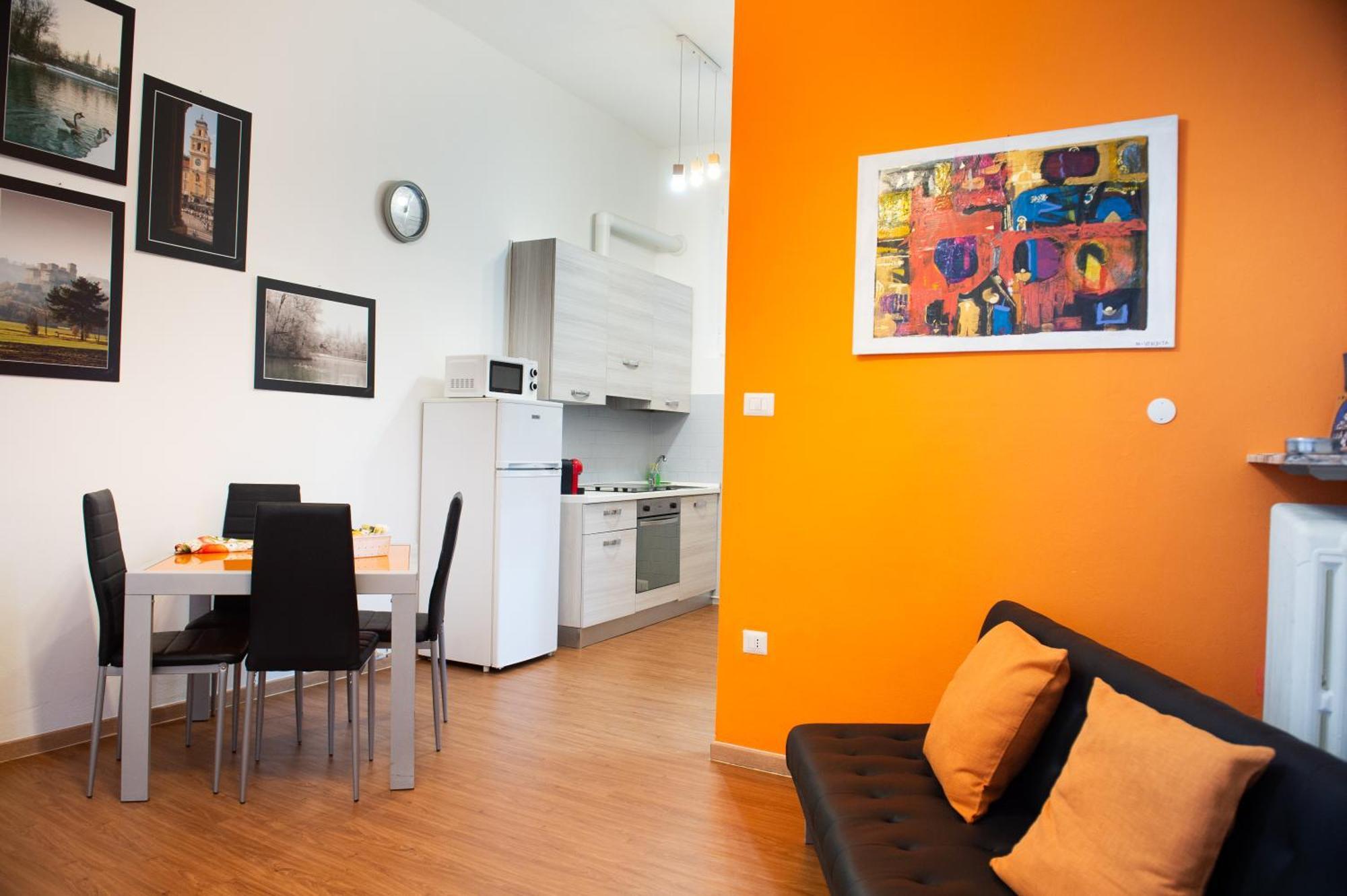Il Borgo Appartamento Clelia ปาร์มา ภายนอก รูปภาพ